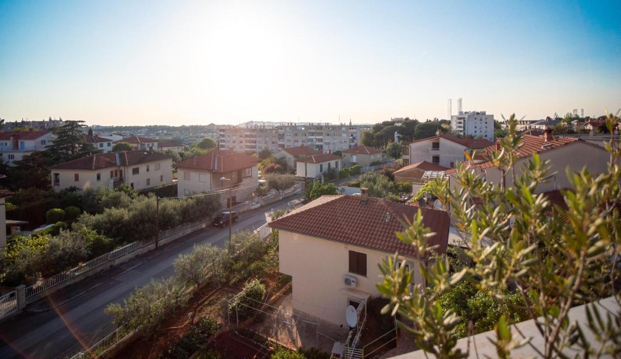 Art Apartment Sole Pula Bagian luar foto
