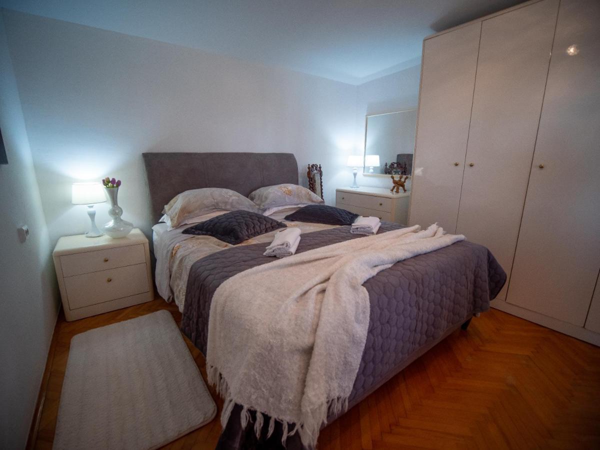 Art Apartment Sole Pula Bagian luar foto