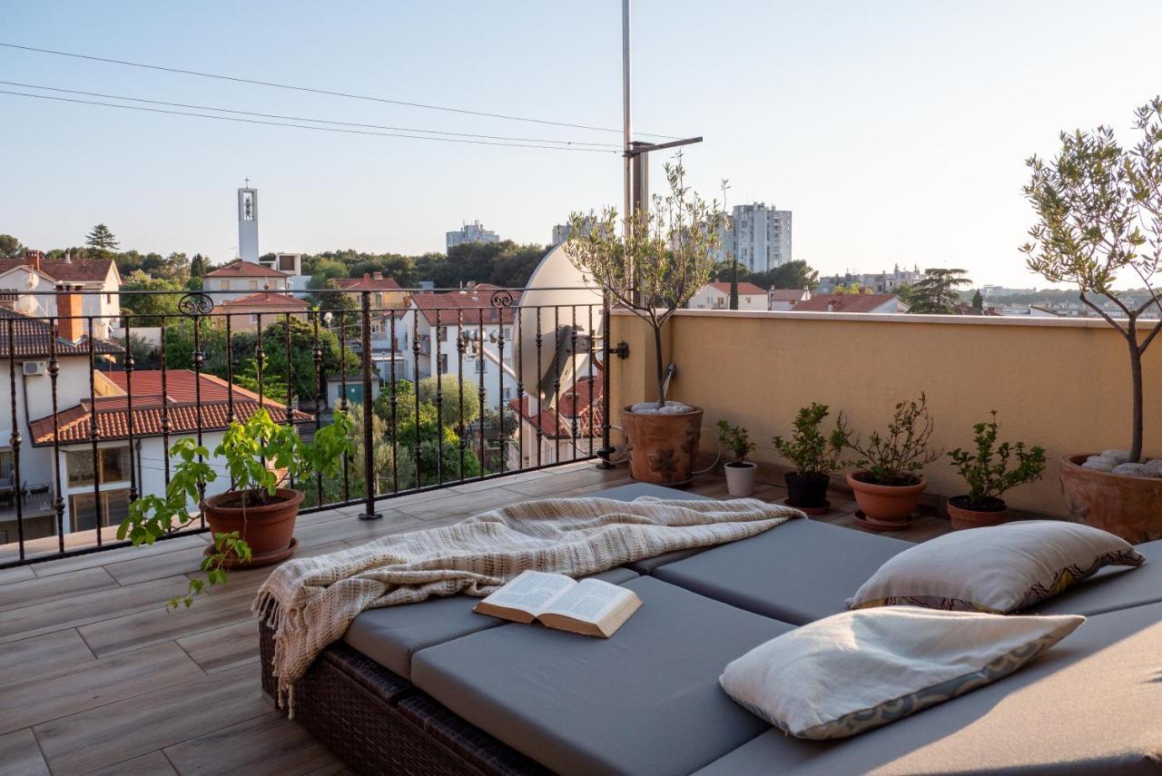 Art Apartment Sole Pula Bagian luar foto